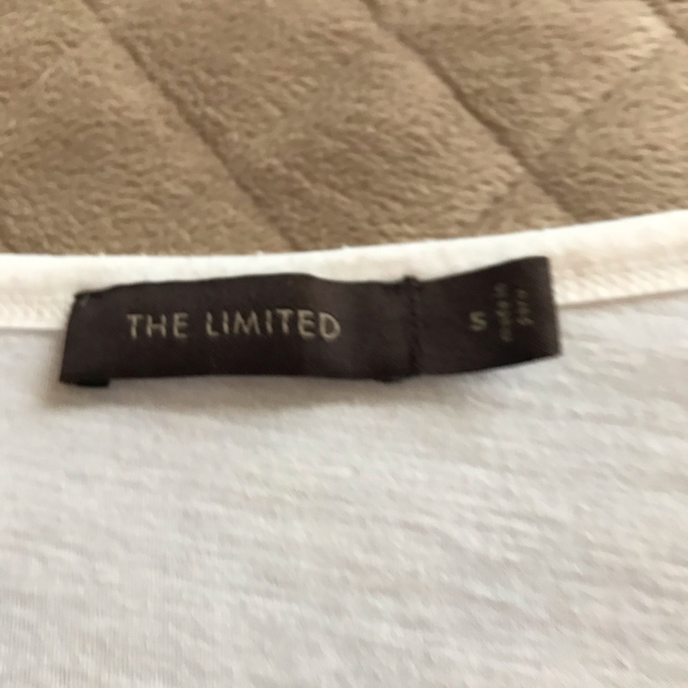The Limited short sleeve shirt size Small - Picture 4 of 4